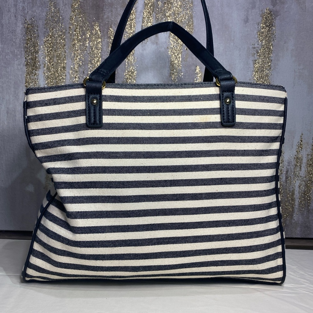 Tommy Hilfiger Black and White Striped Tote ⭐️ - Picture 3 of 7
